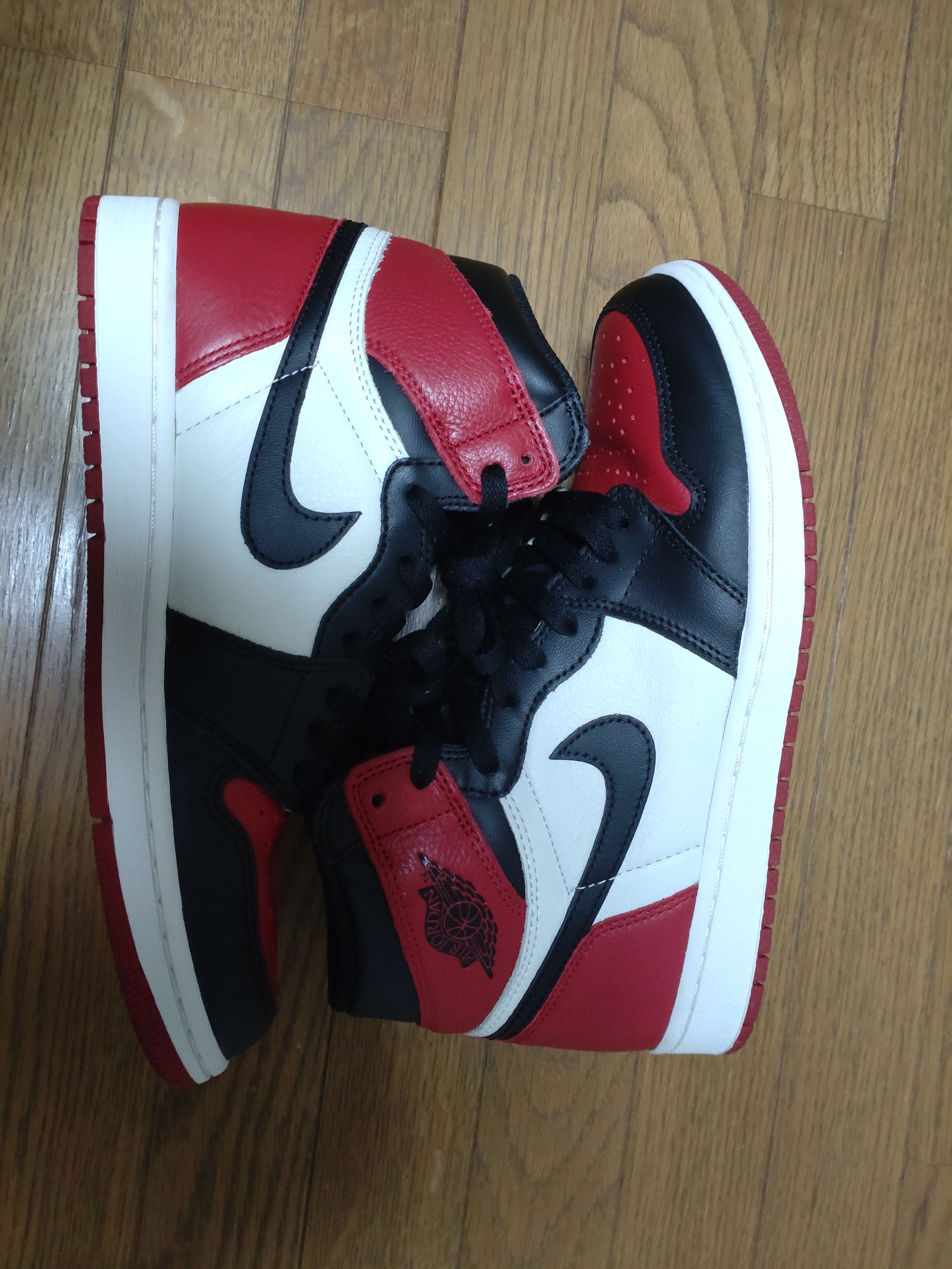 Nike Air Jordan 1 Retro High OG "Bred Toe"