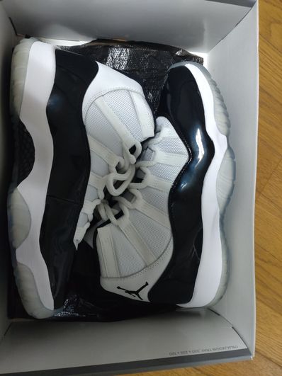 Nike Air Jordan 11 Retro "Concord" (2018)