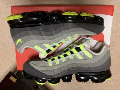 Nike Air Vapormax 95 "Neon"