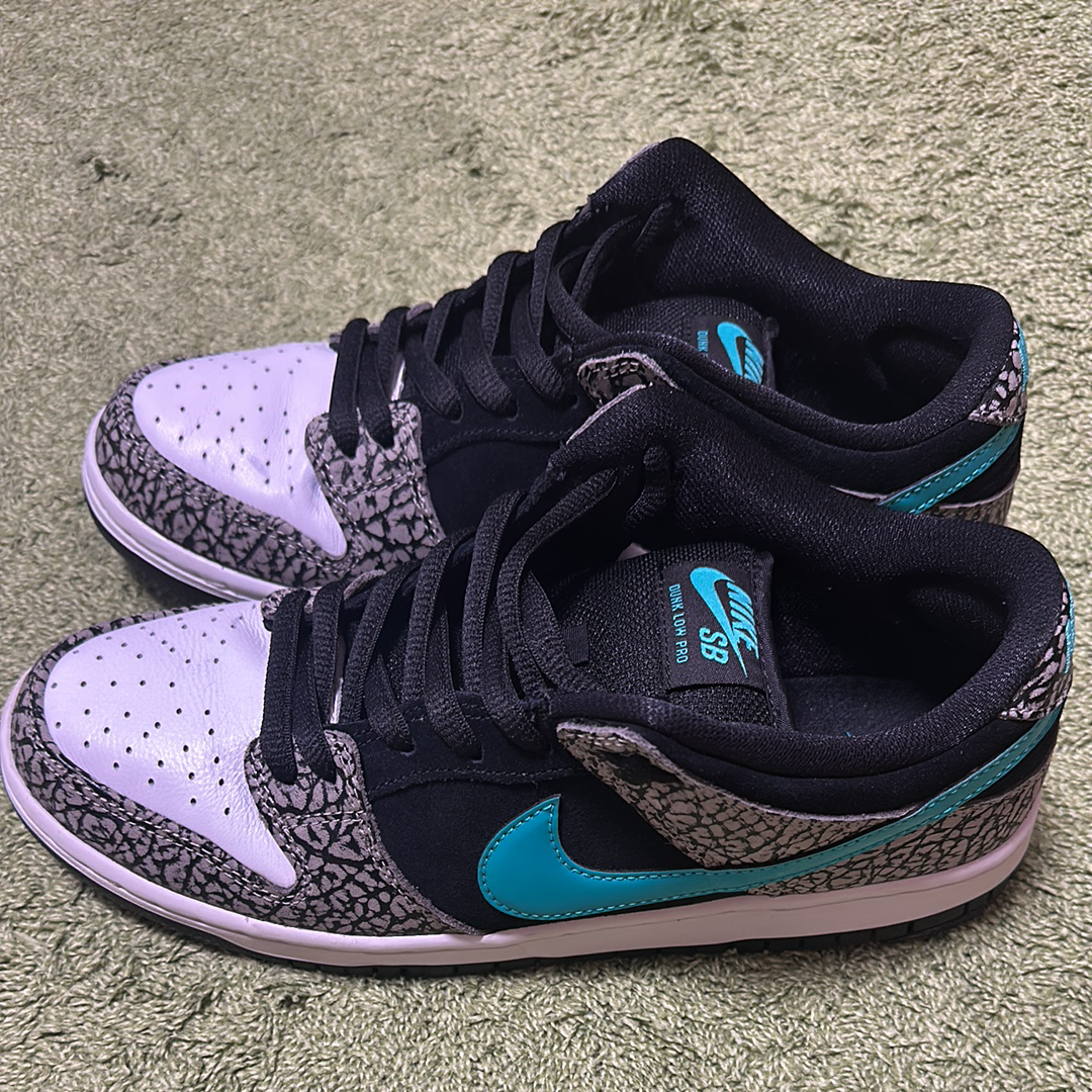 Nike SB Dunk Low "Elephant/Safari"