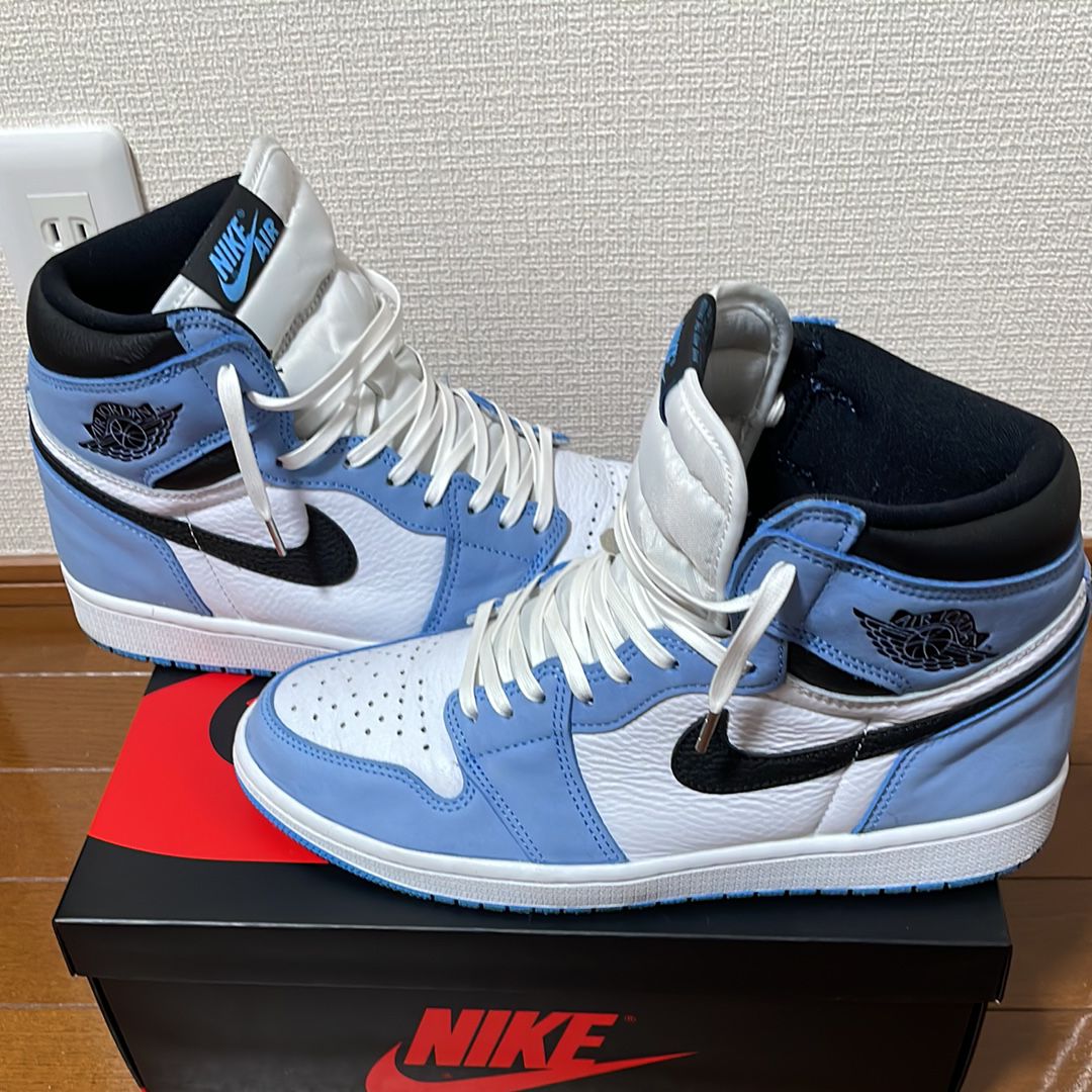 Nike Air Jordan 1 High OG "University Blue"