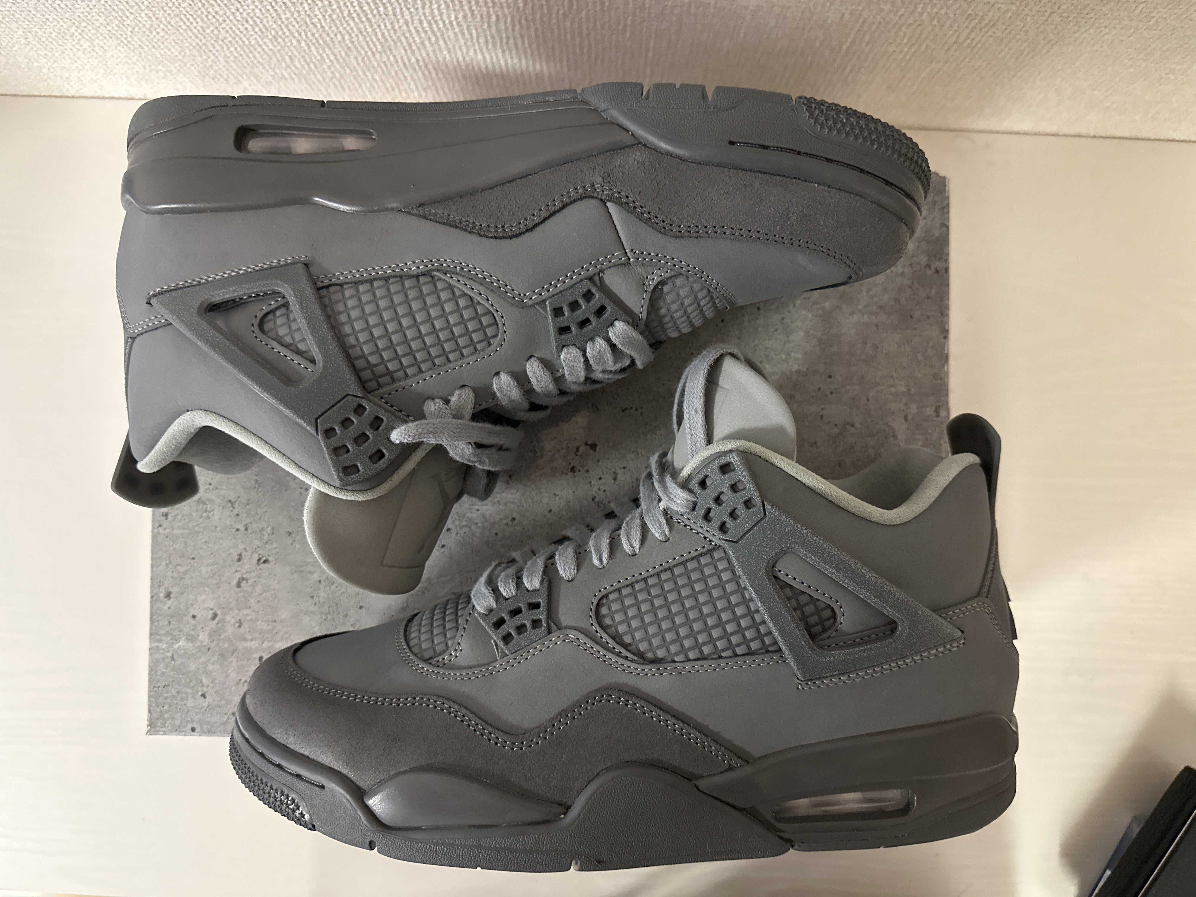 Nike Air Jordan 4 Retro SE "Wet Cement"