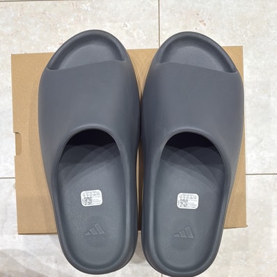 adidas YEEZY Slide "Slate Grey"