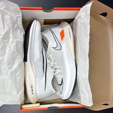 Nike ZoomX Streakfly "White/Black"