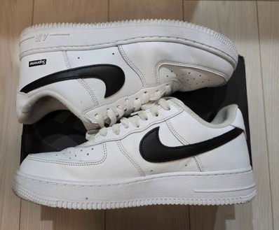 Supreme × Nike Air Force 1 Low "White/Black"