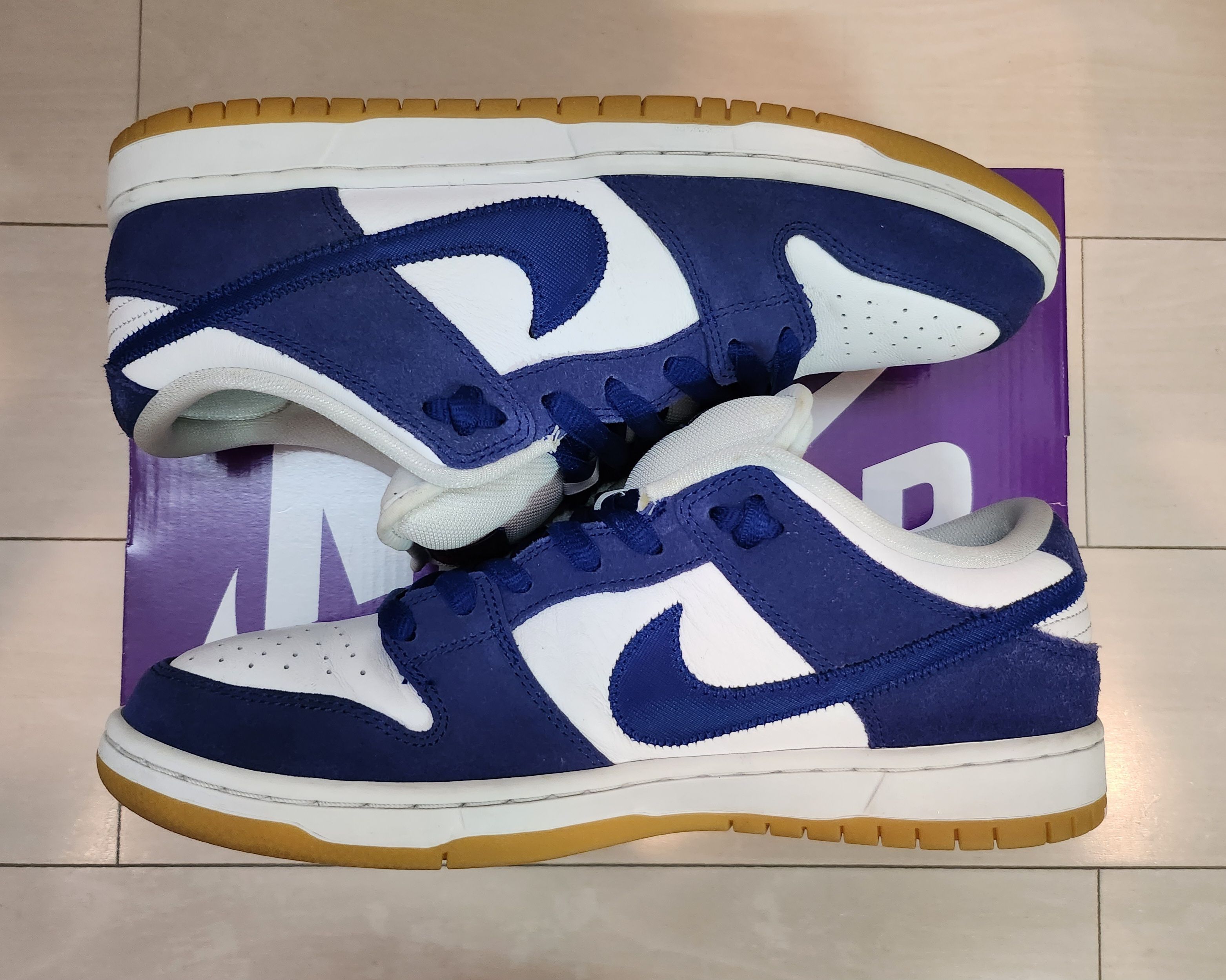 Nike SB Dunk Low "Los Angeles Dodgers/Deep Royal Blue"