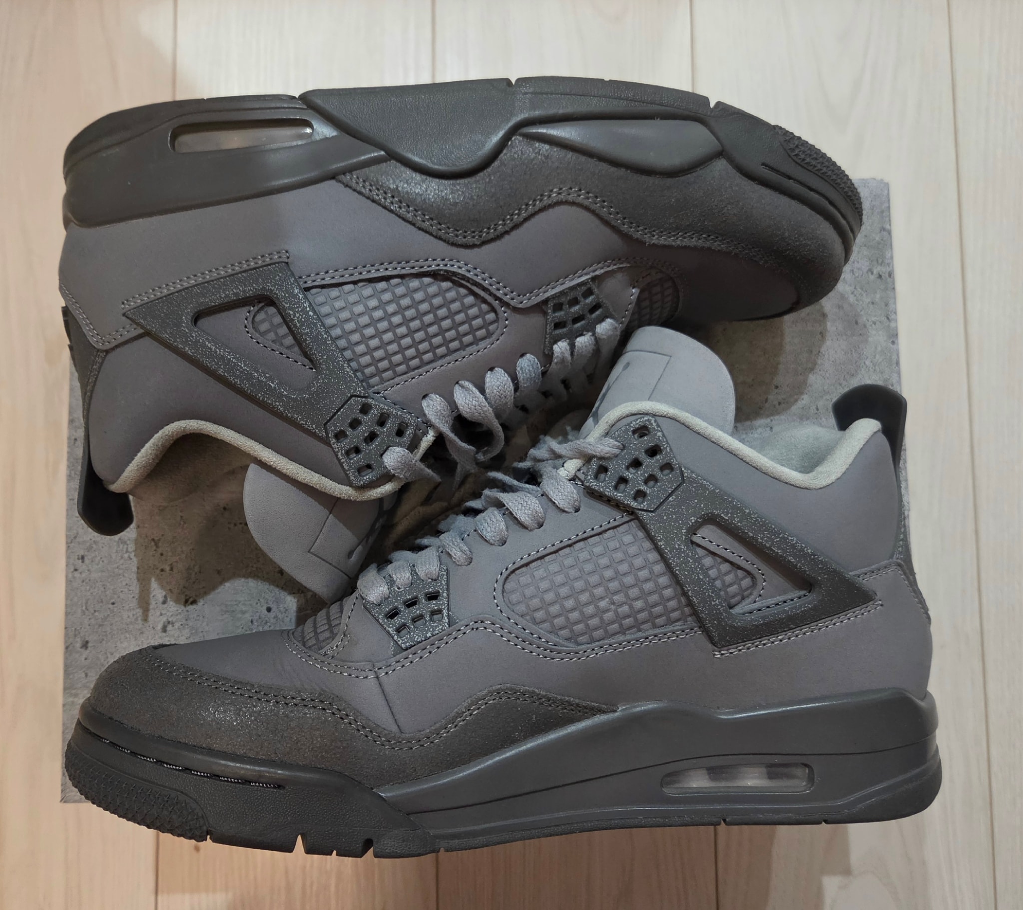 Nike Air Jordan 4 Retro SE "Wet Cement"