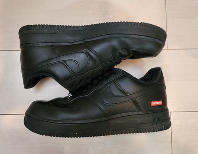 Supreme × Nike Air Force 1 Low "Black"