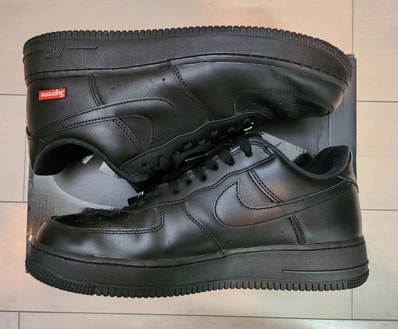 Supreme × Nike Air Force 1 Low "Black"