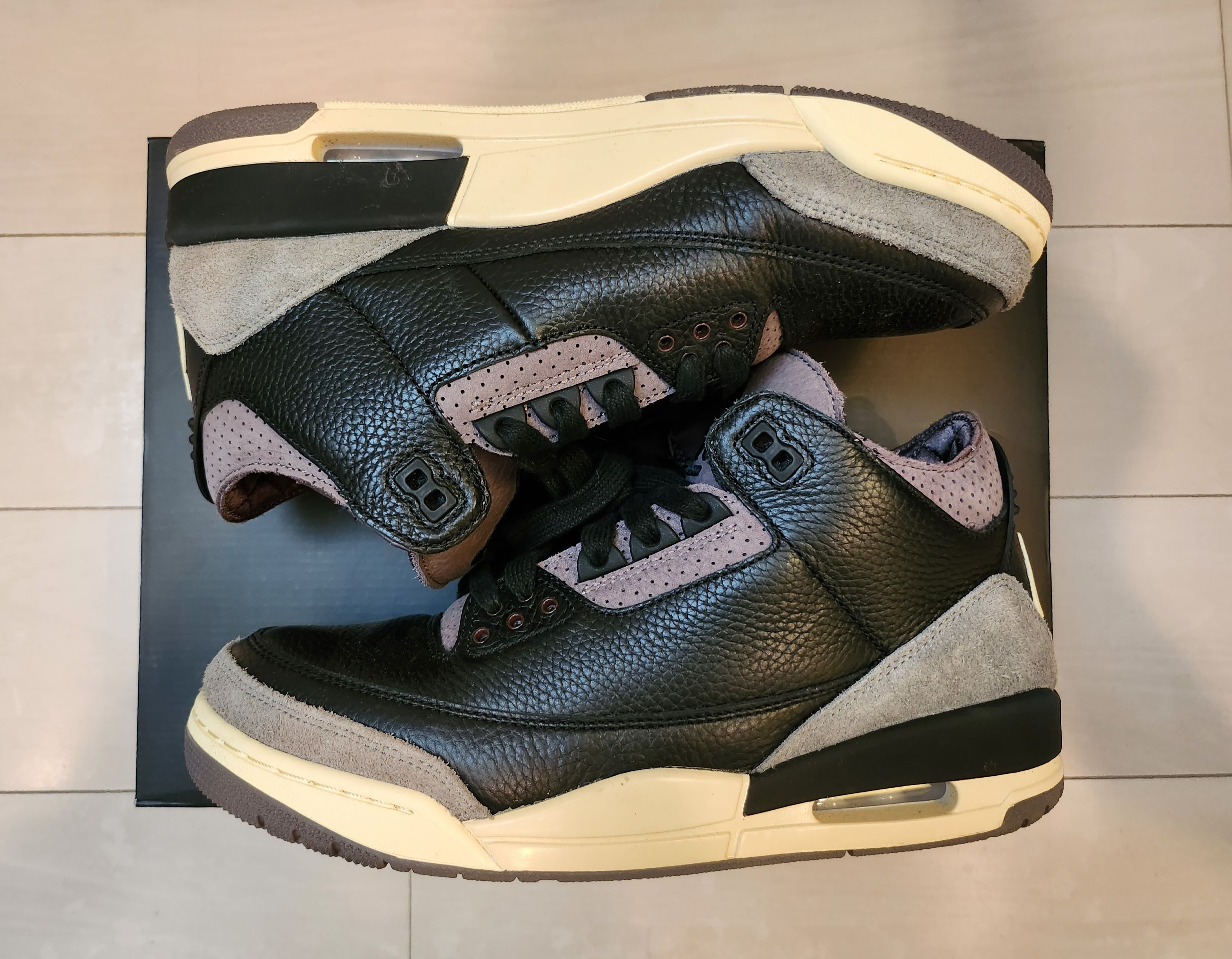 A Ma Maniere × Nike Women's Air Jordan 3 Retro OG SP "Black and Flat Pewter/WYWS"