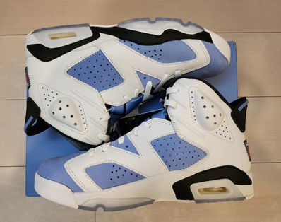 Nike Air Jordan 6 "UNC"