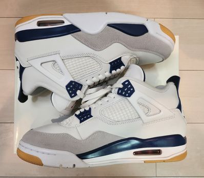 Nike SB Air Jordan 4 Retro SP "Summit White/Navy"