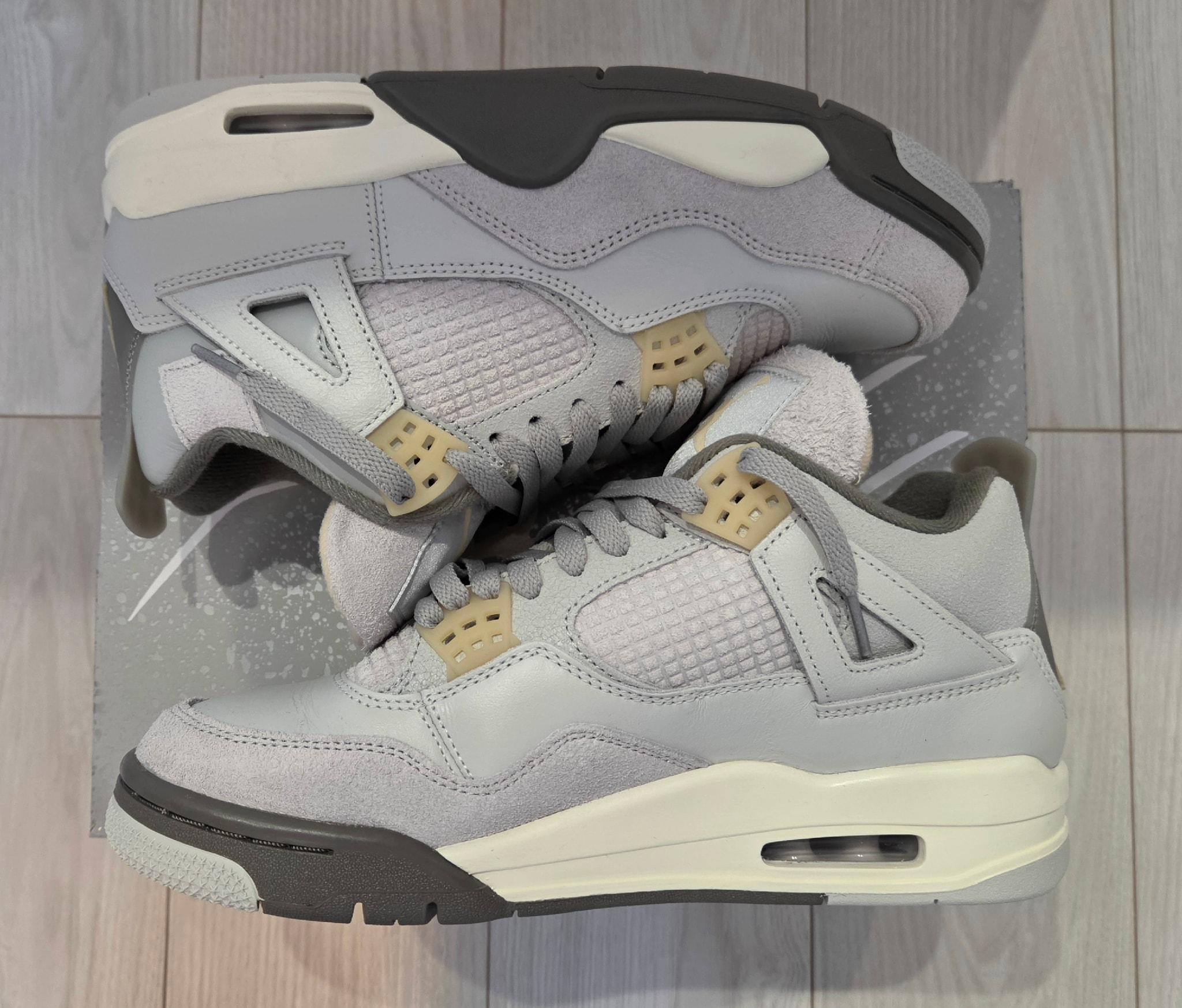 Nike Air Jordan 4 Retro SE "Craft"