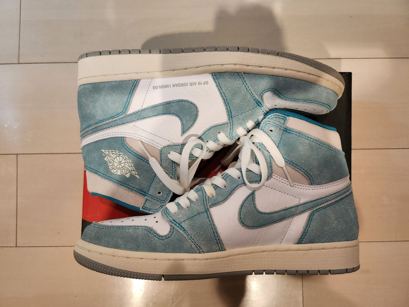 Nike Air Jordan 1 Retro High OG "Turbo Green"