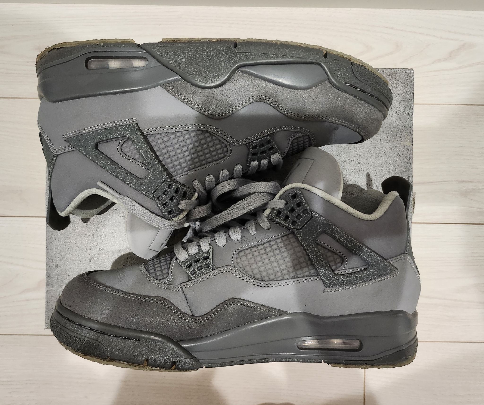 Nike Air Jordan 4 Retro SE "Wet Cement"