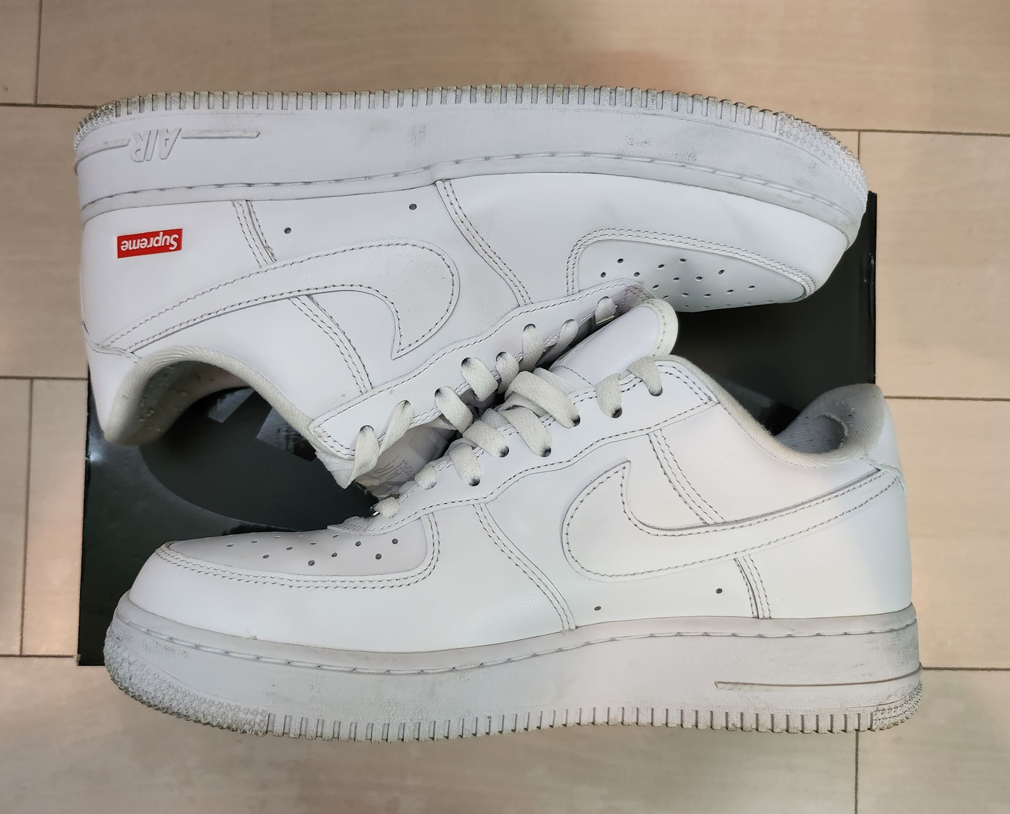 Supreme × Nike Air Force 1 Low "White"