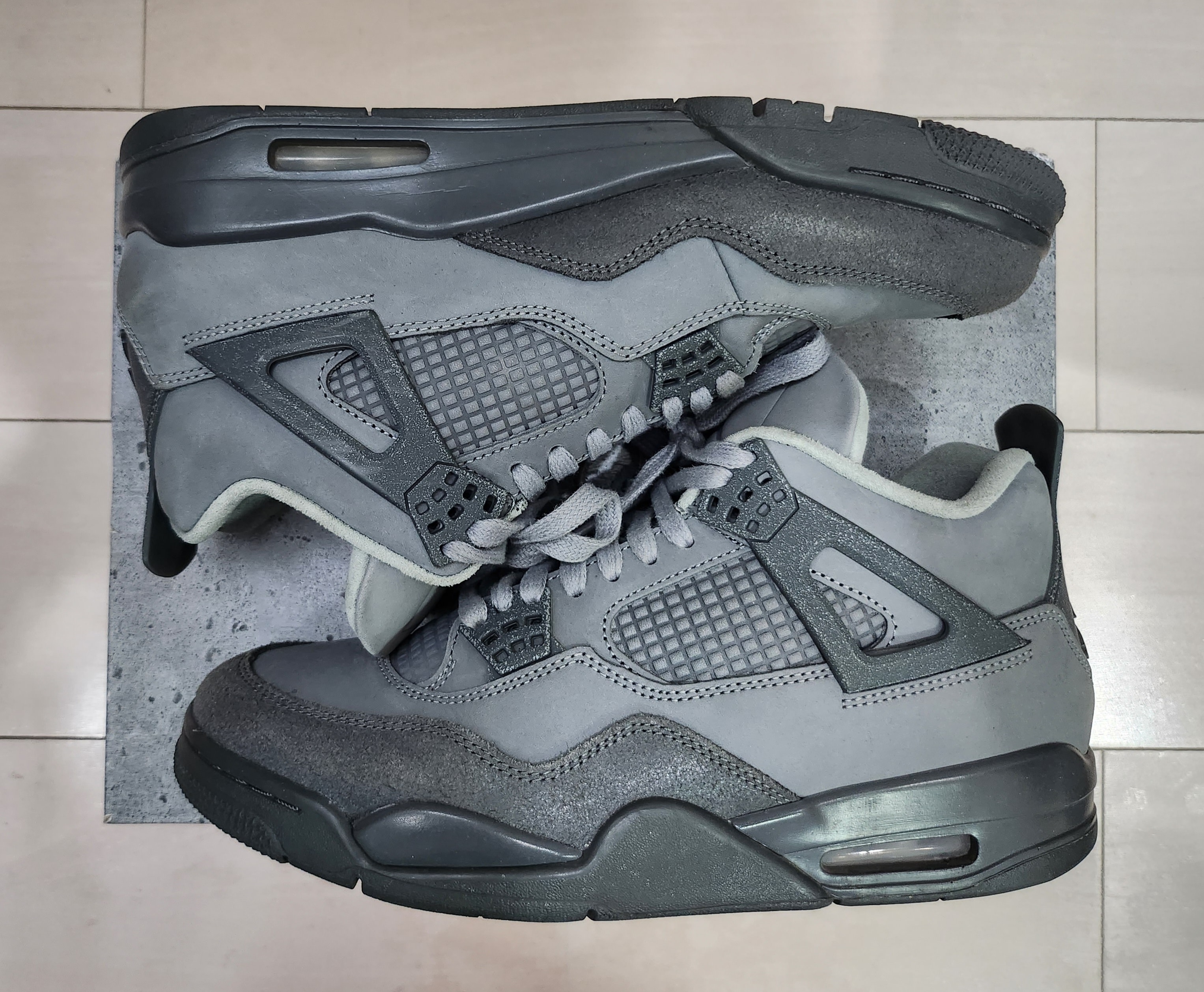 Nike Air Jordan 4 Retro SE "Wet Cement"