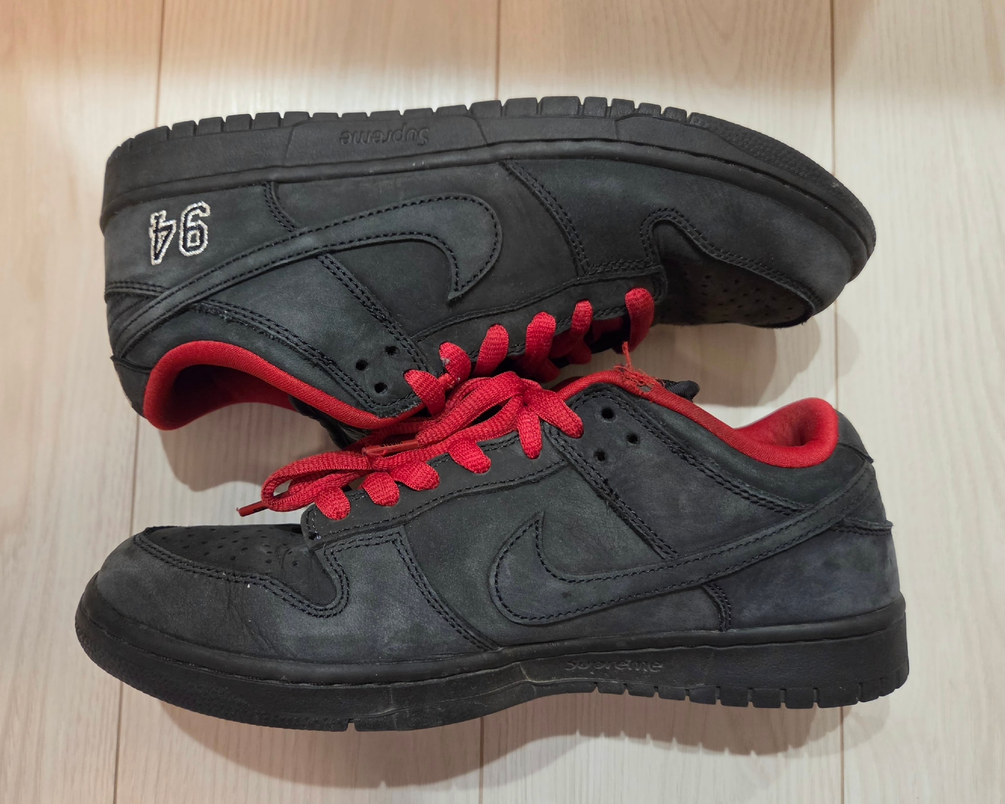 Supreme × Nike SB Dunk Low "Black" (25FW Week2)