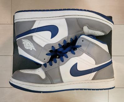 Nike Air Jordan 1 Mid "True Blue"