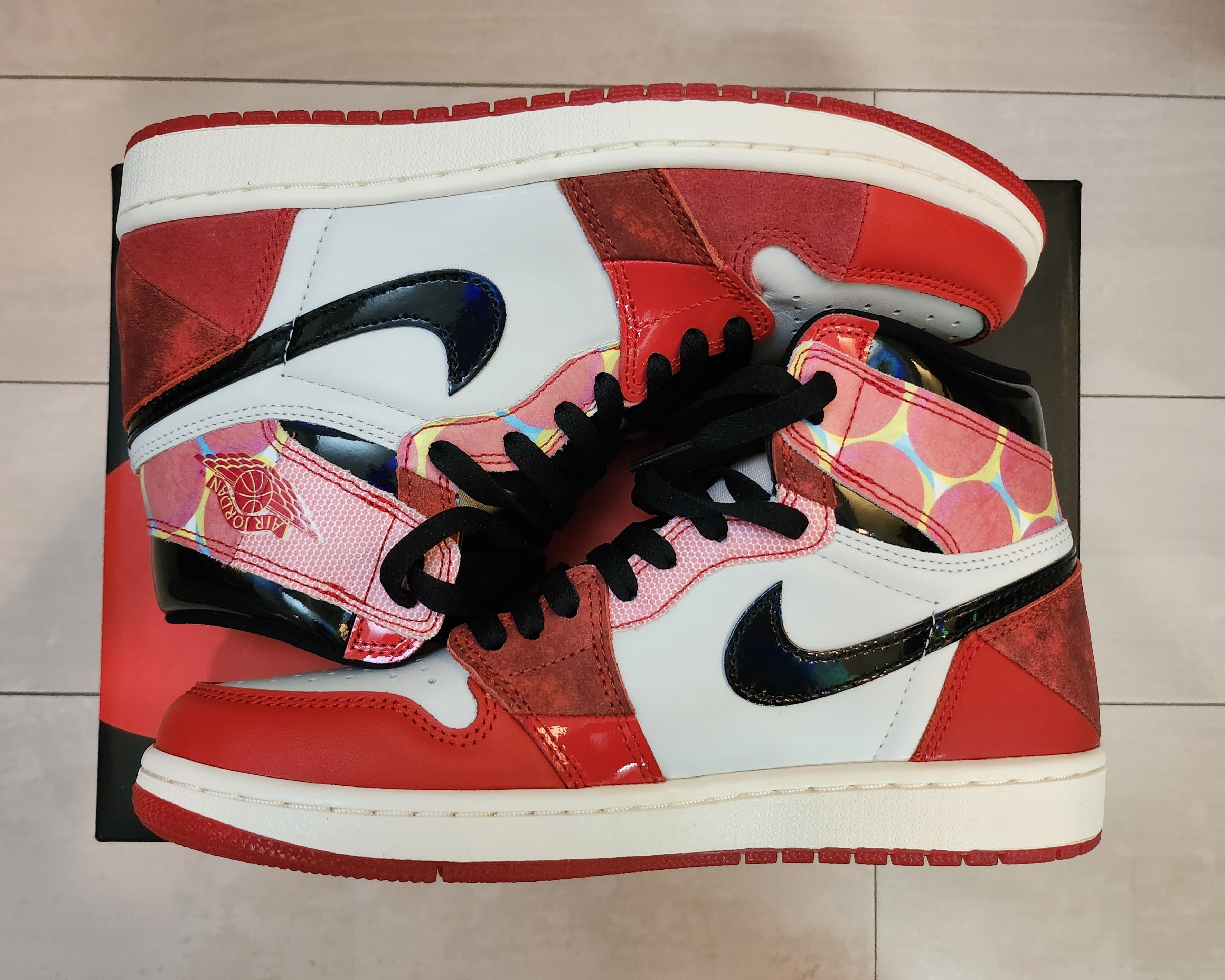 Spider-Man × Nike Air Jordan 1 Retro High OG SP "Spider-Man: Across the Spider-Verse/University Red"