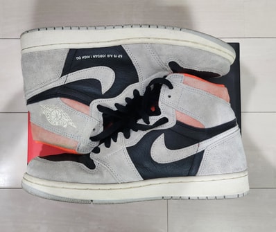 Nike Air Jordan 1 Retro High OG "Hyper Crimson"