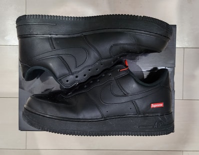 Supreme × Nike Air Force 1 Low "Black"