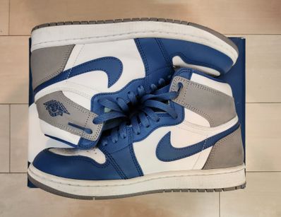 Nike Air Jordan 1 High OG "True Blue"