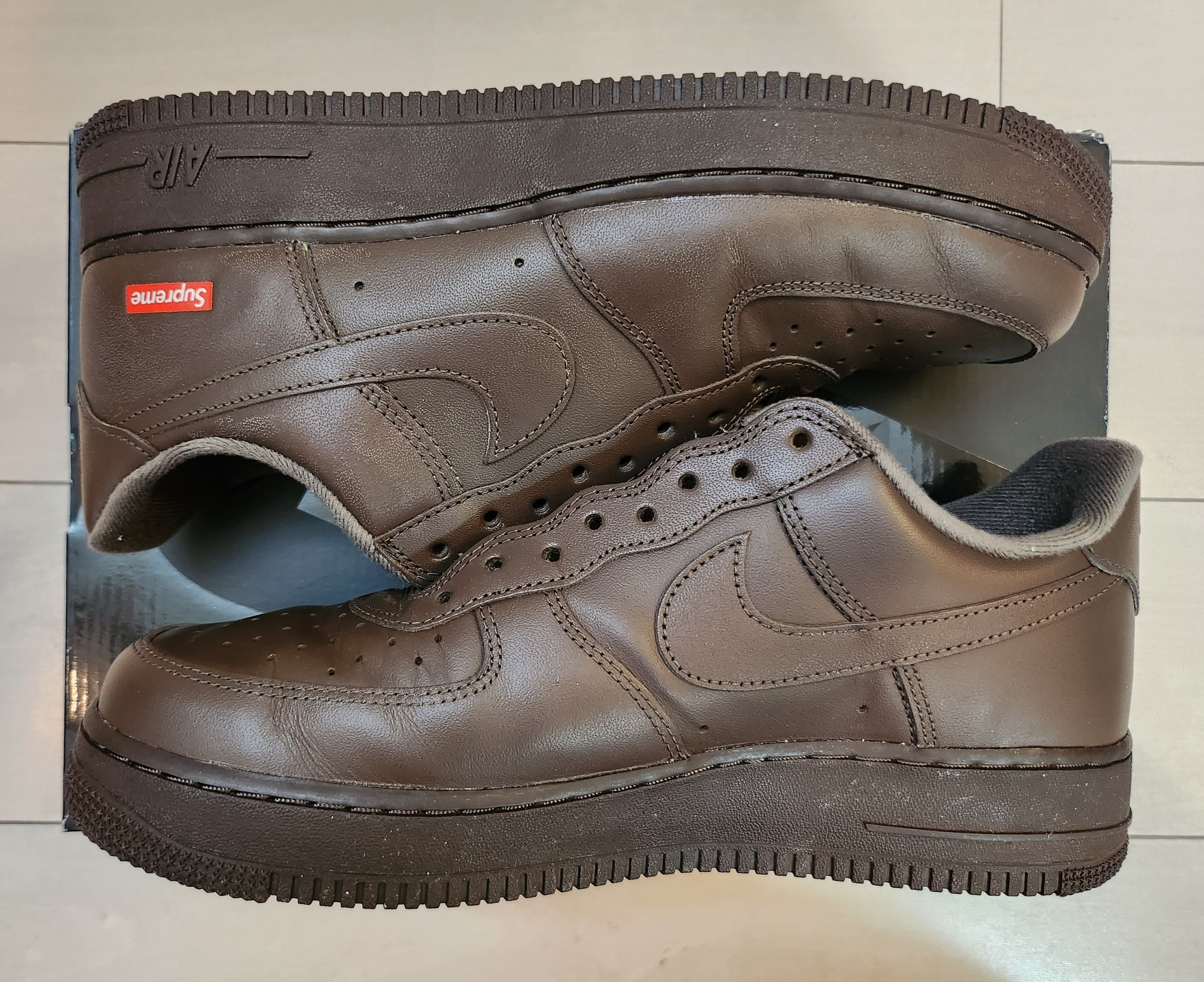 Supreme × Nike Air Force 1 Low "Baroque Brown"