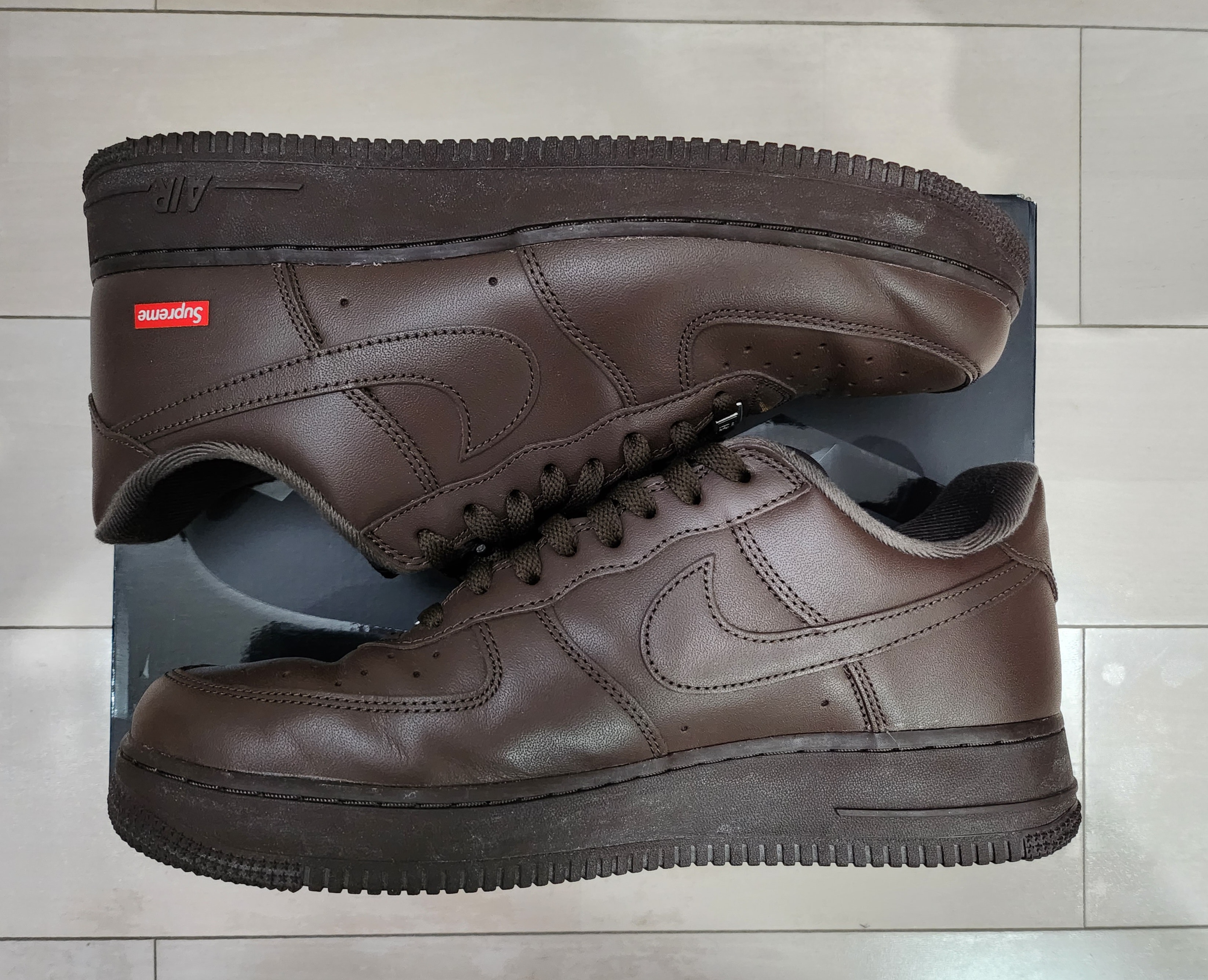 Supreme × Nike Air Force 1 Low "Baroque Brown"