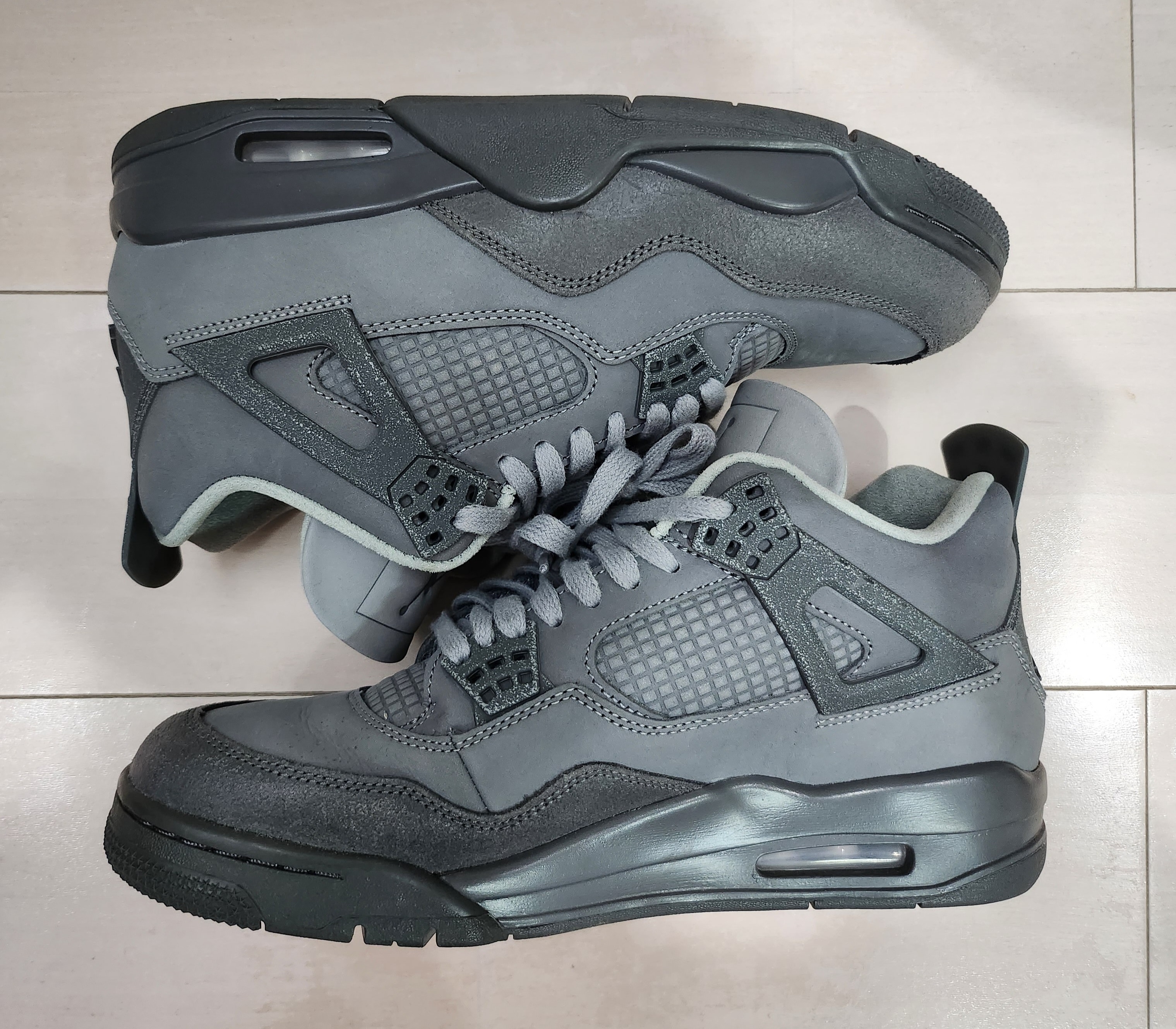 Nike Air Jordan 4 Retro SE "Wet Cement"