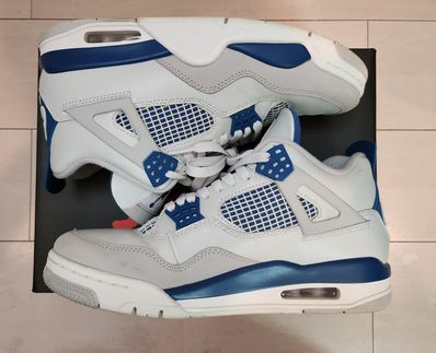 Nike Air Jordan 4 Retro "Industrial Blue"