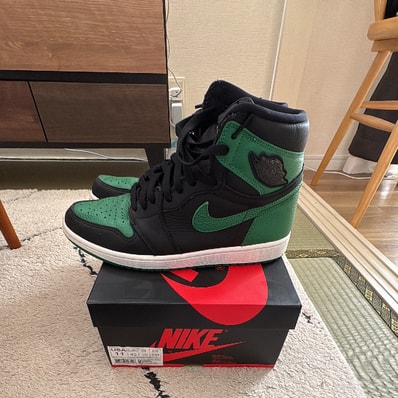 Nike Air Jordan 1 Retro High OG "Black/Pine Green" (2020)