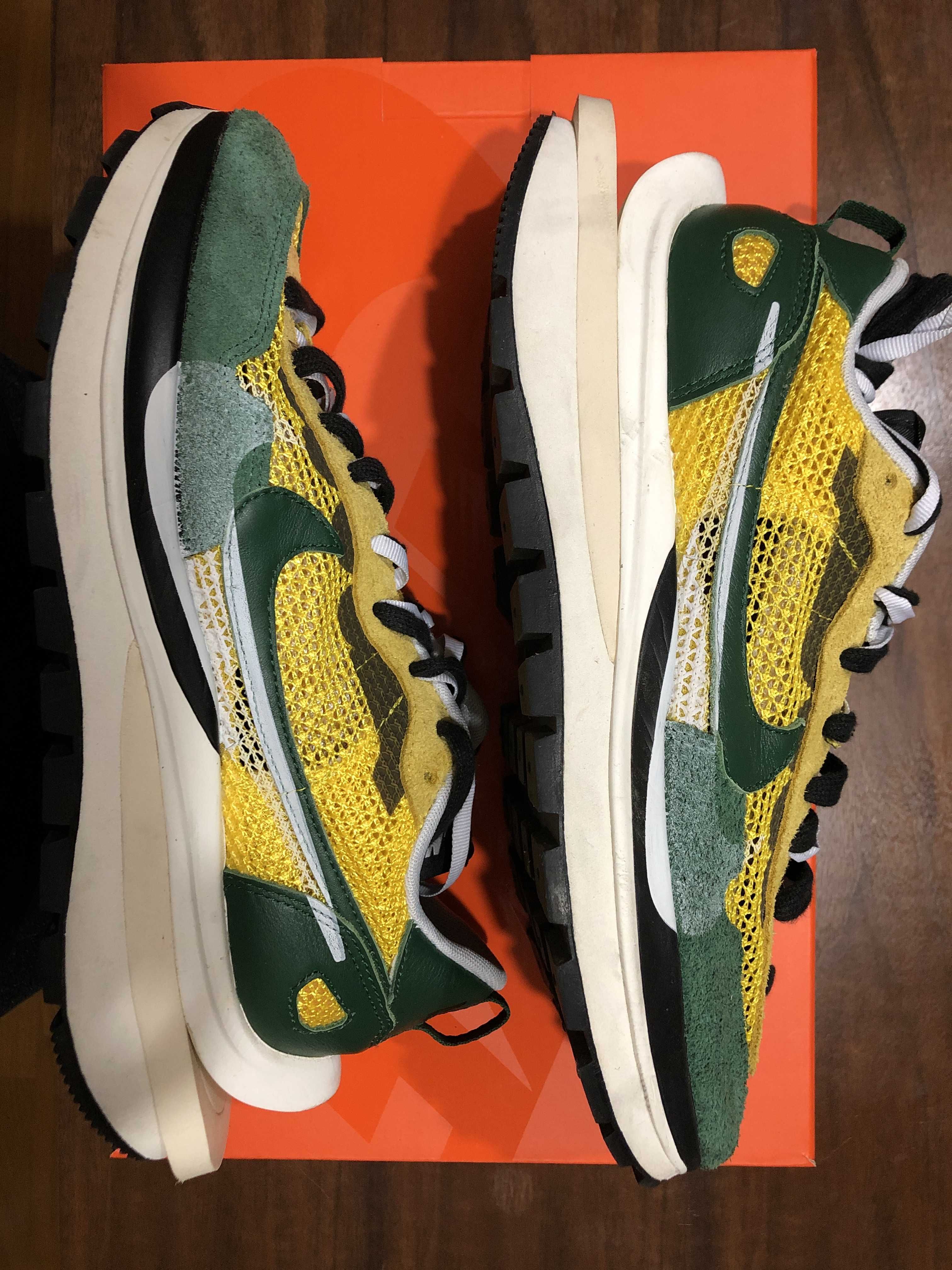 sacai × Nike Vapor Waffle "Tour Yellow/Stadium Green-Sail"