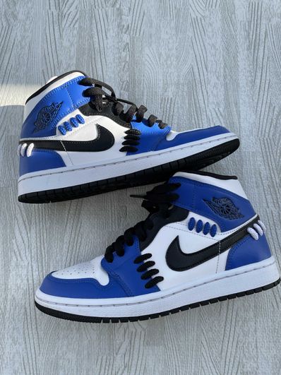 Nike Women's Air Jordan 1 Mid "Sister Hood"