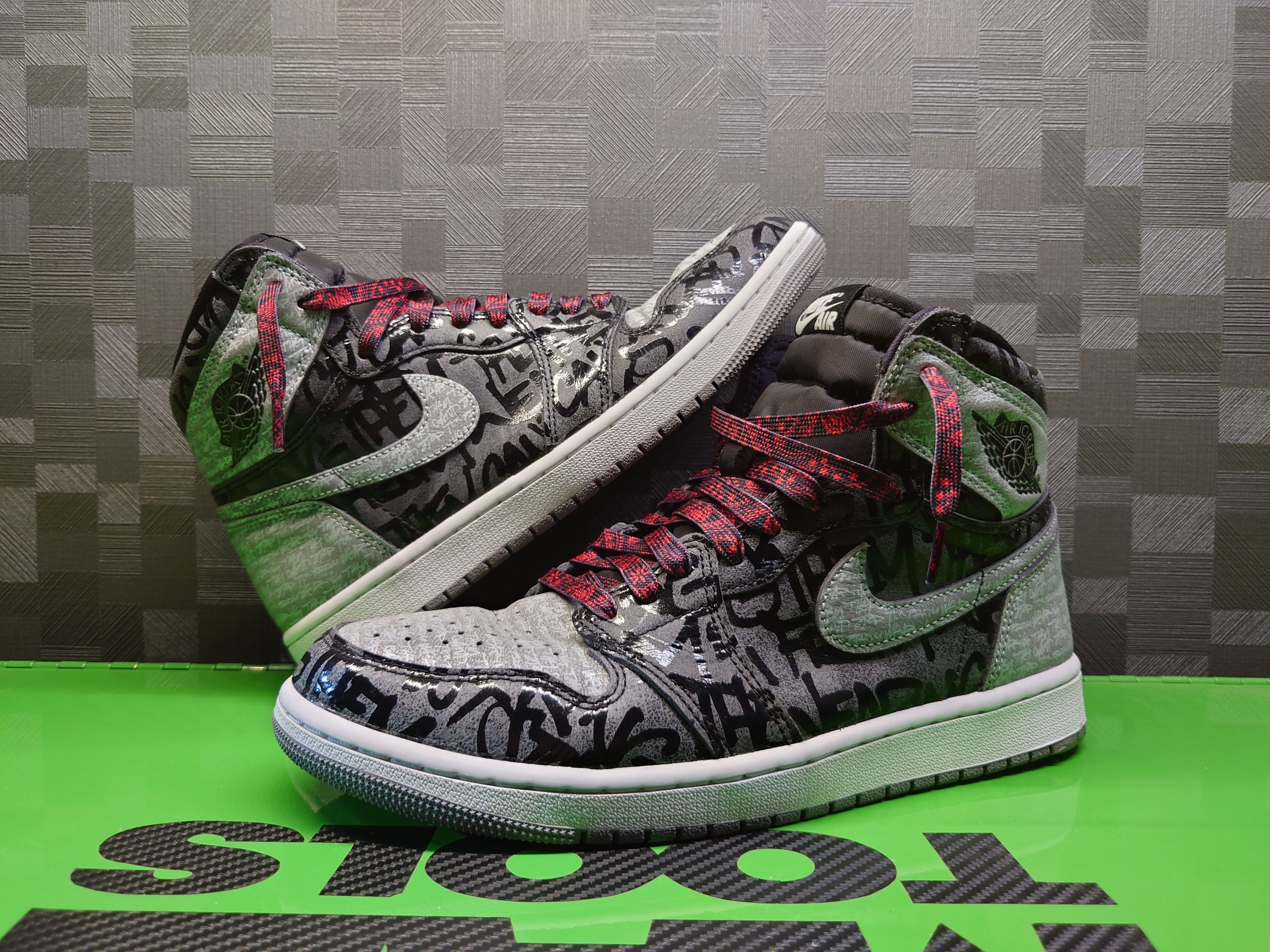 ナイキ エアジョーダン1 リベリオネア 28cm エアジョーダン1 ハイ OG リベリオネア Nike Air Jordan 1 High