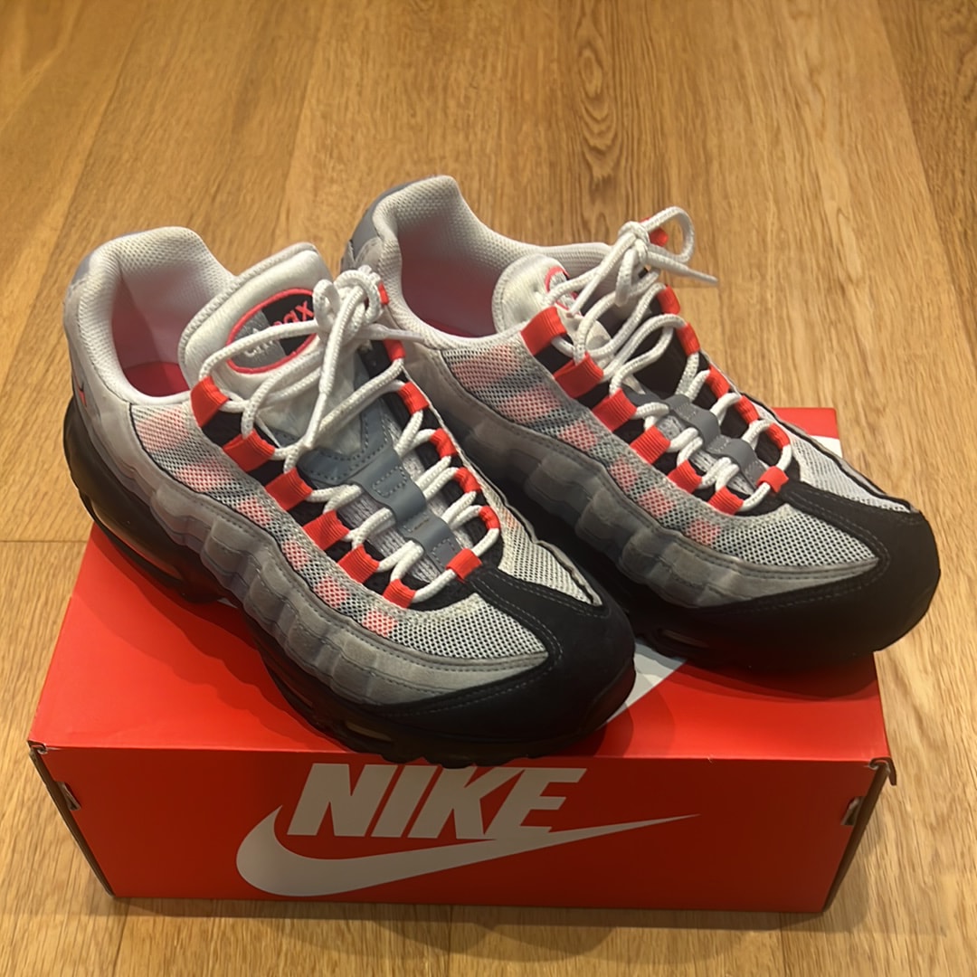 Nike Air Max 95 OG "White/Solar Red"