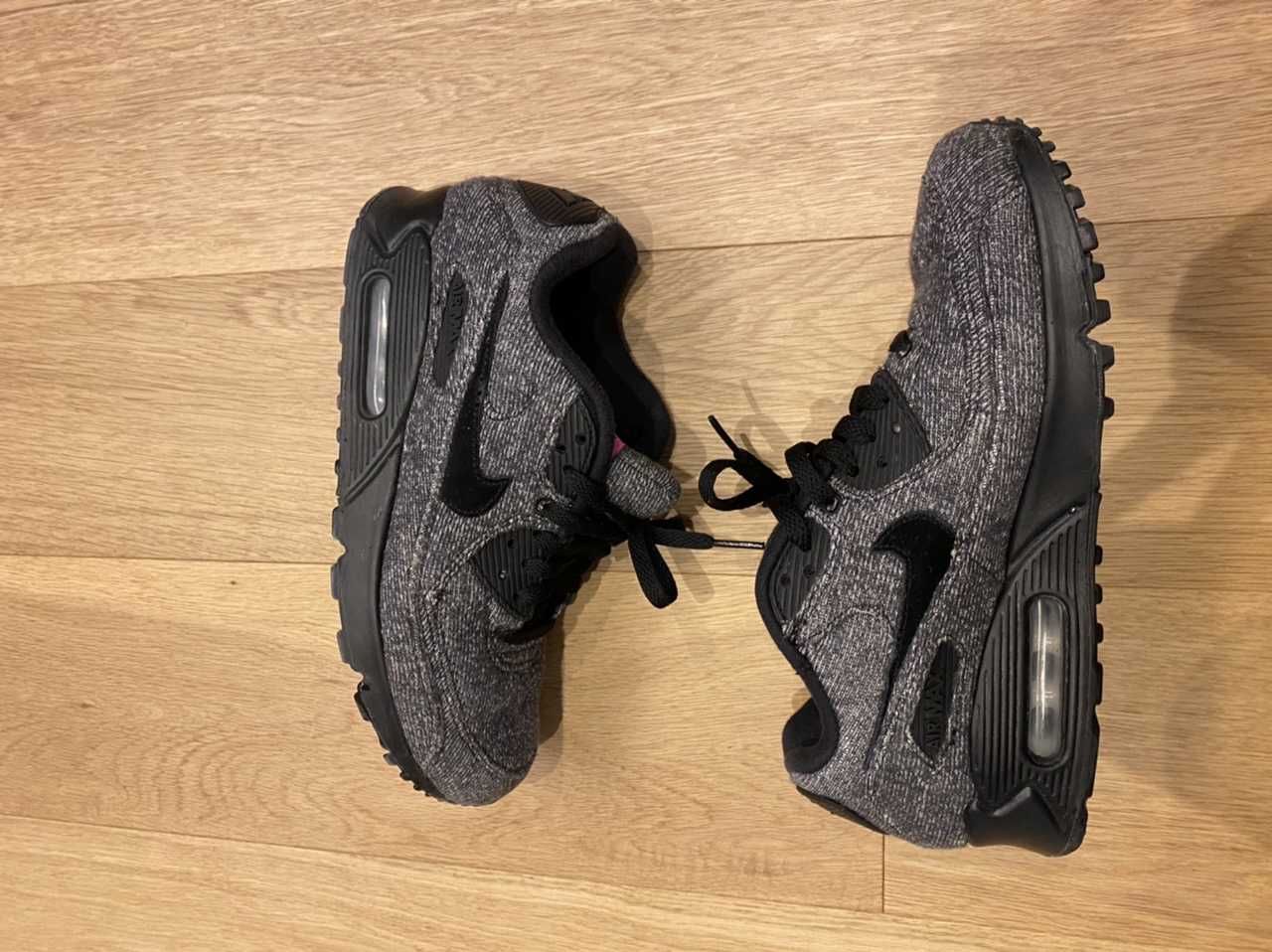LOOPWHEELER × Nike Air Max 90 "Grey/Black"