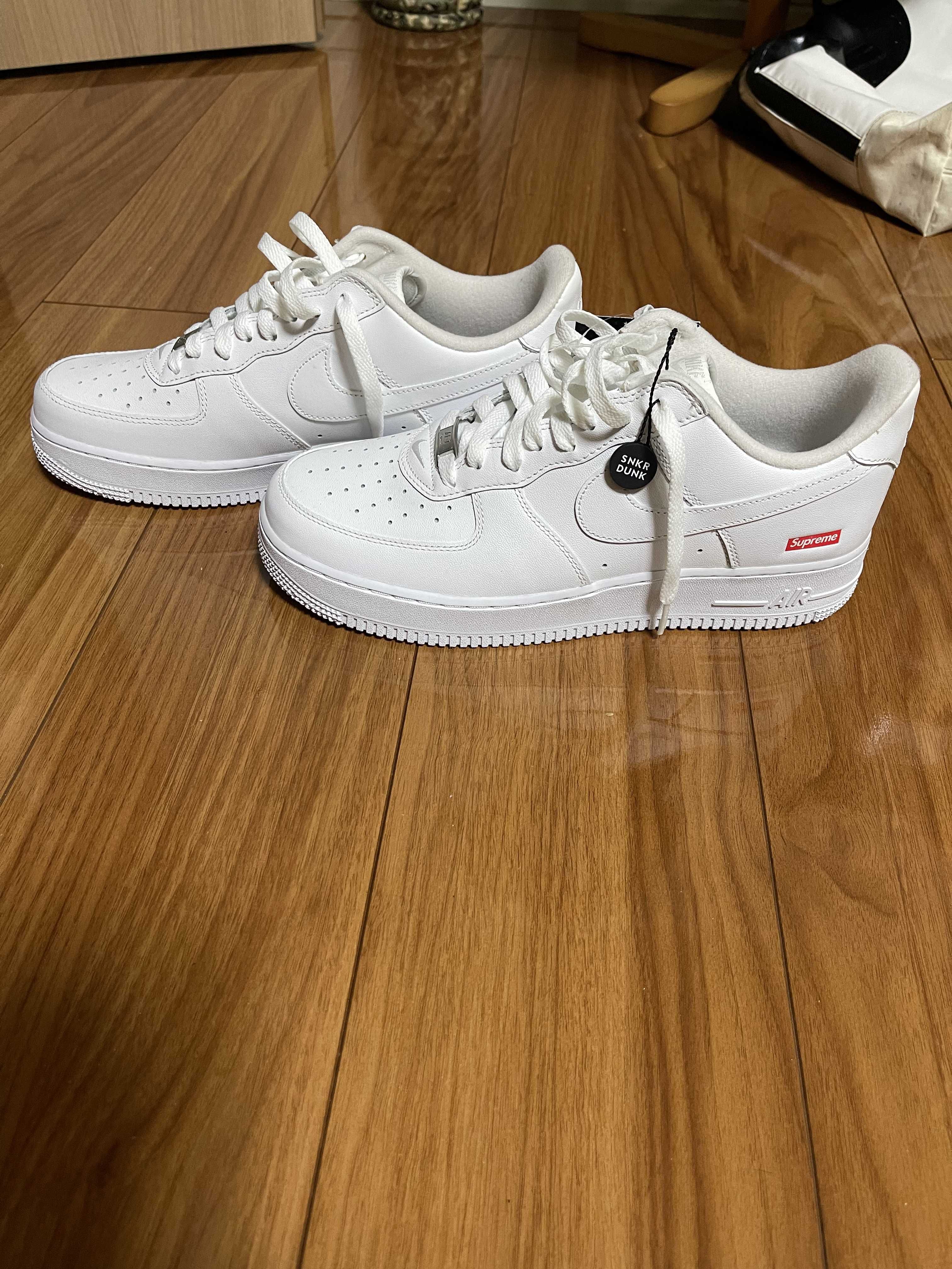 Supreme × Nike Air Force 1 Low "White"