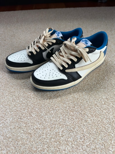 Travis Scott × fragment design × Nike Air Jordan 1 Low OG SP "Military Blue"