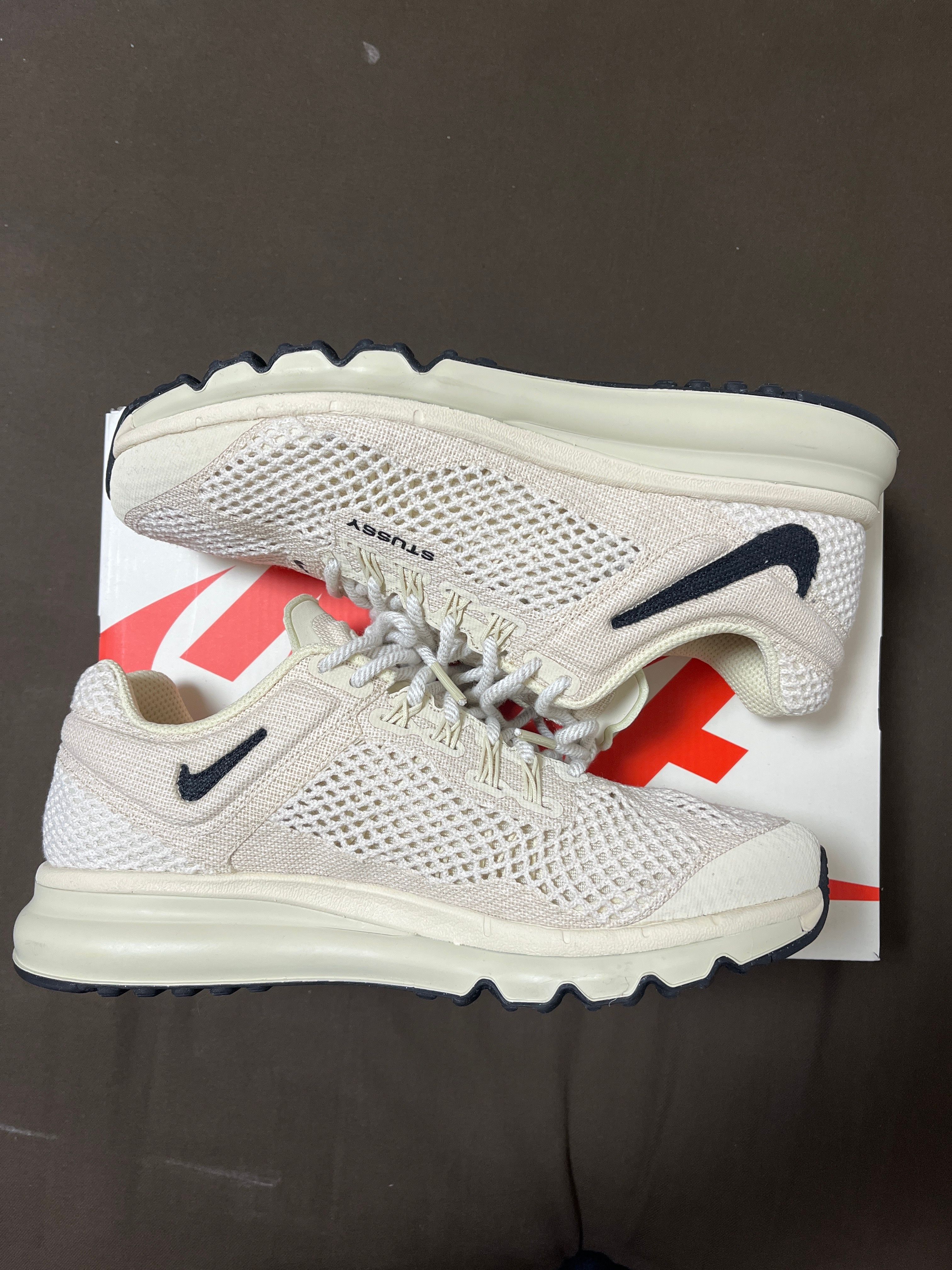 Stussy × Nike Air Max 2013 "Fossil"