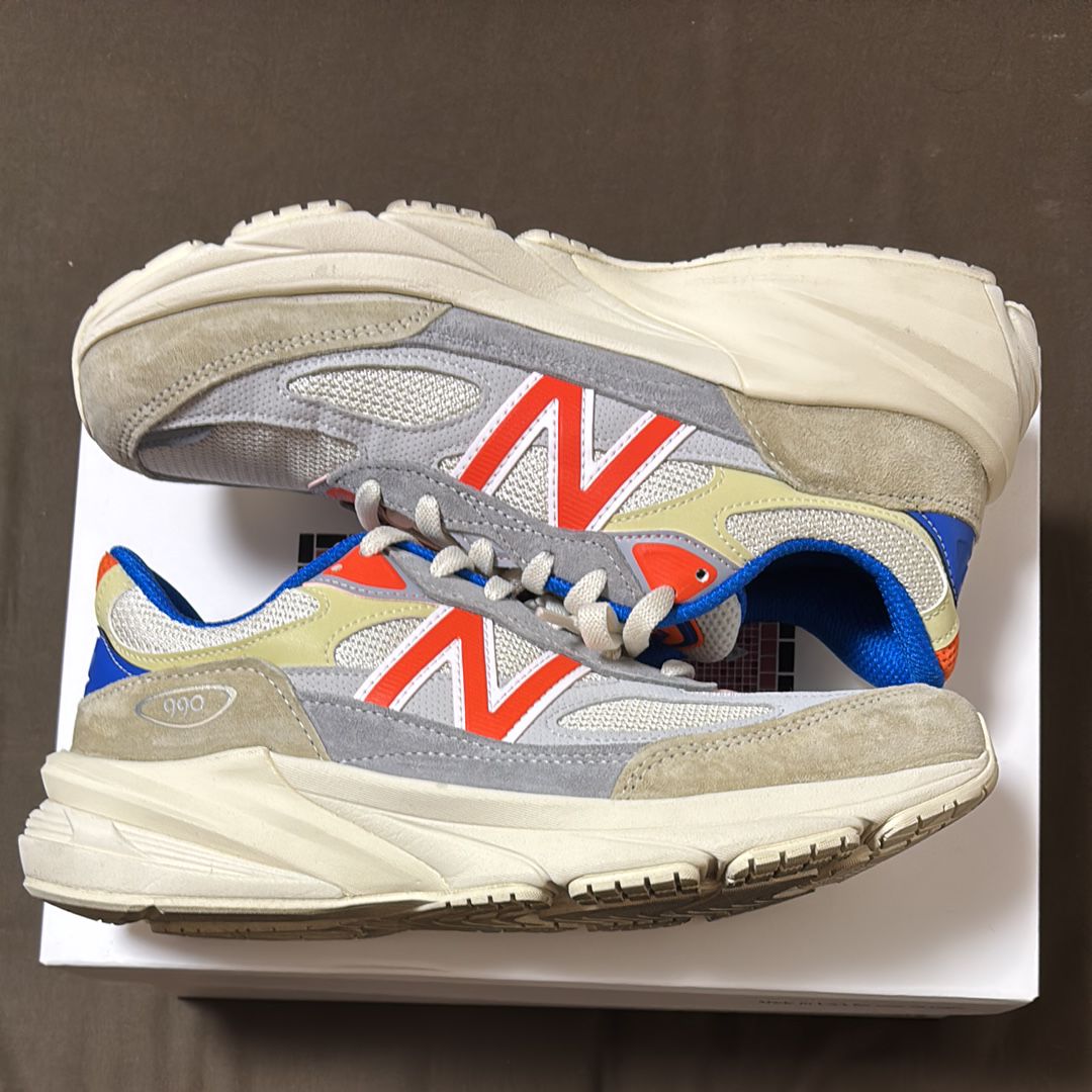 KITH × New Balance 990V6 Madison Square Garden "Sanddrift"