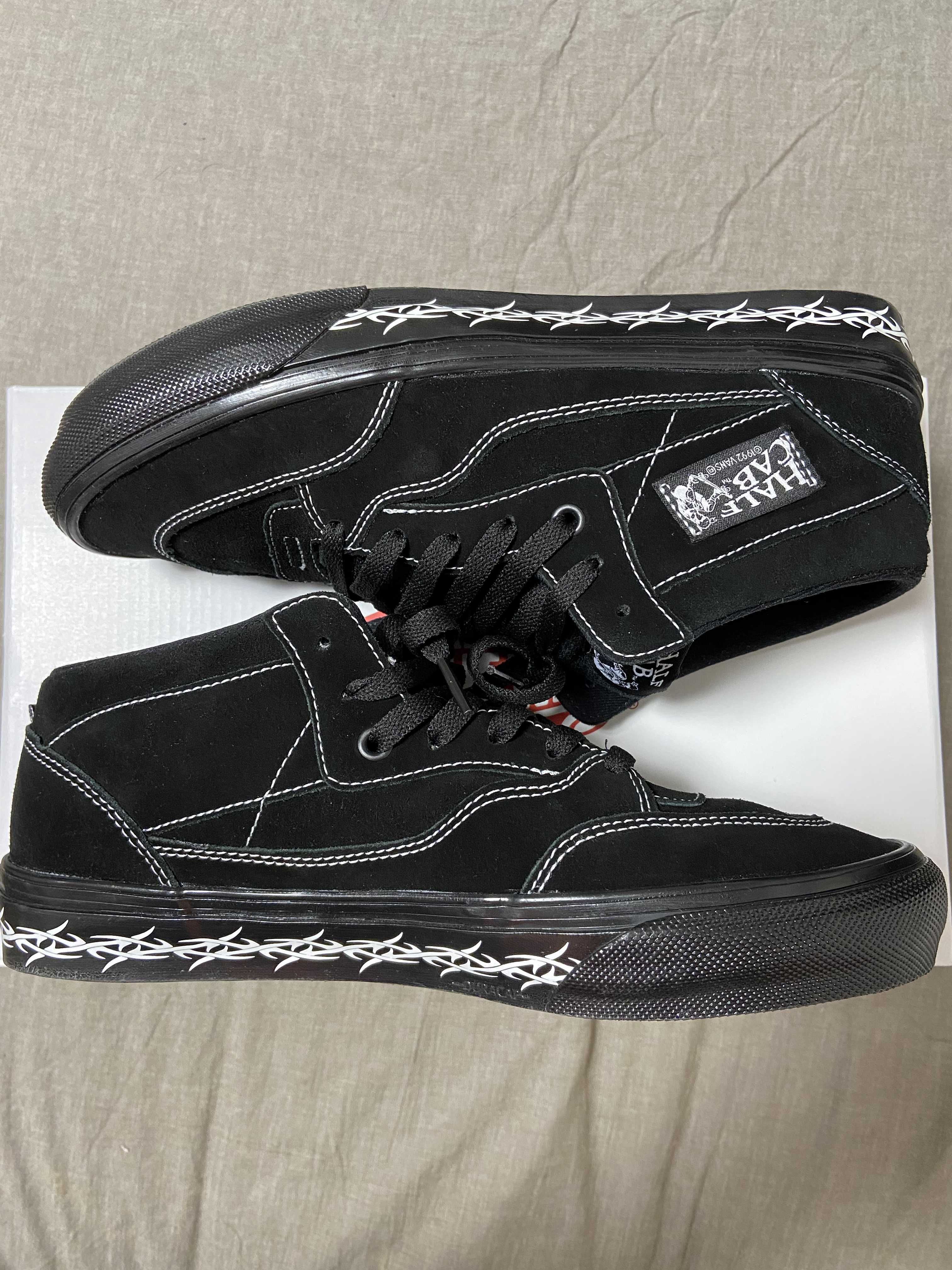 Supreme × Vans Half Cab "Black"	