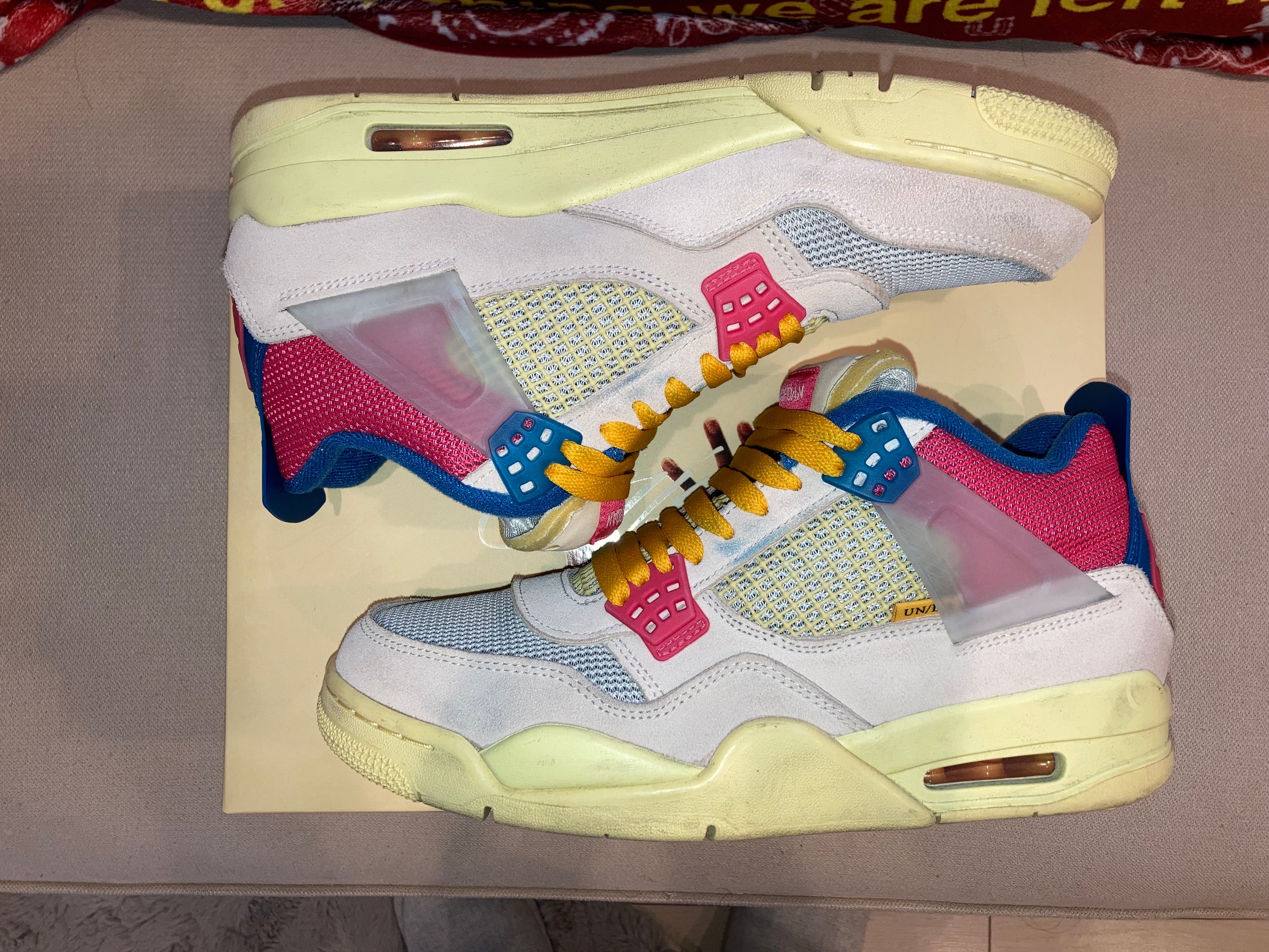 UNION × Nike Air Jordan 4 SP "Guava Ice/Light Fusion Red"