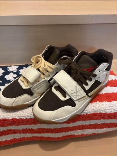 Travis Scott × Nike Jordan Jumpman Jack TR "Sail and Dark Mocha"