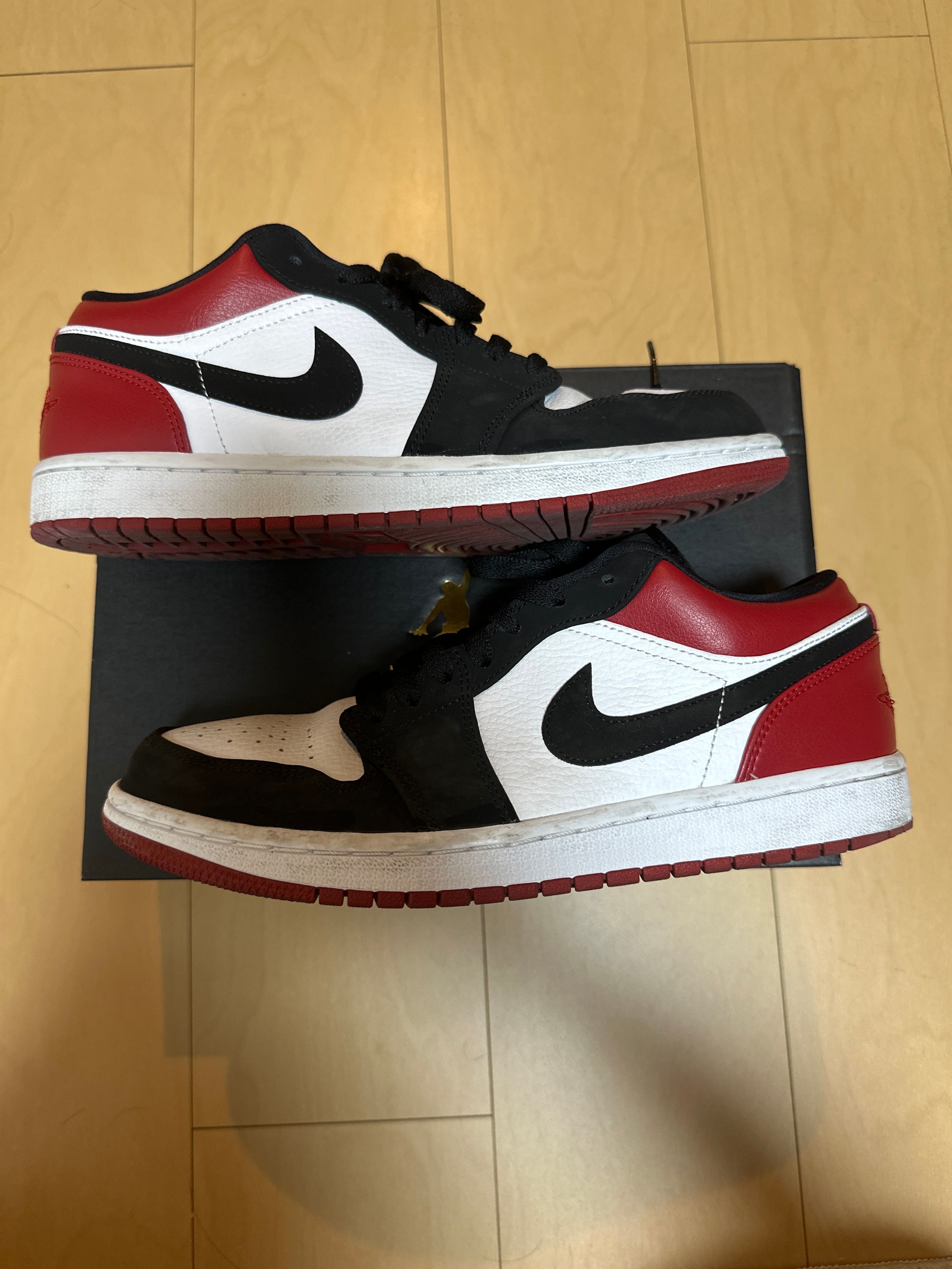 Nike Air Jordan 1 Low "Black Toe"