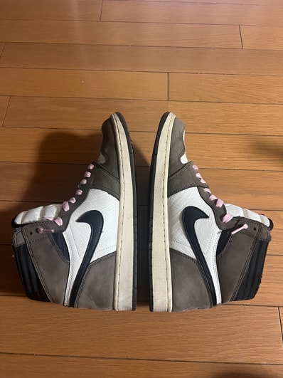 Travis Scott × Nike Air Jordan 1 Retro High OG TS SP "Sail/Dark Mocha"