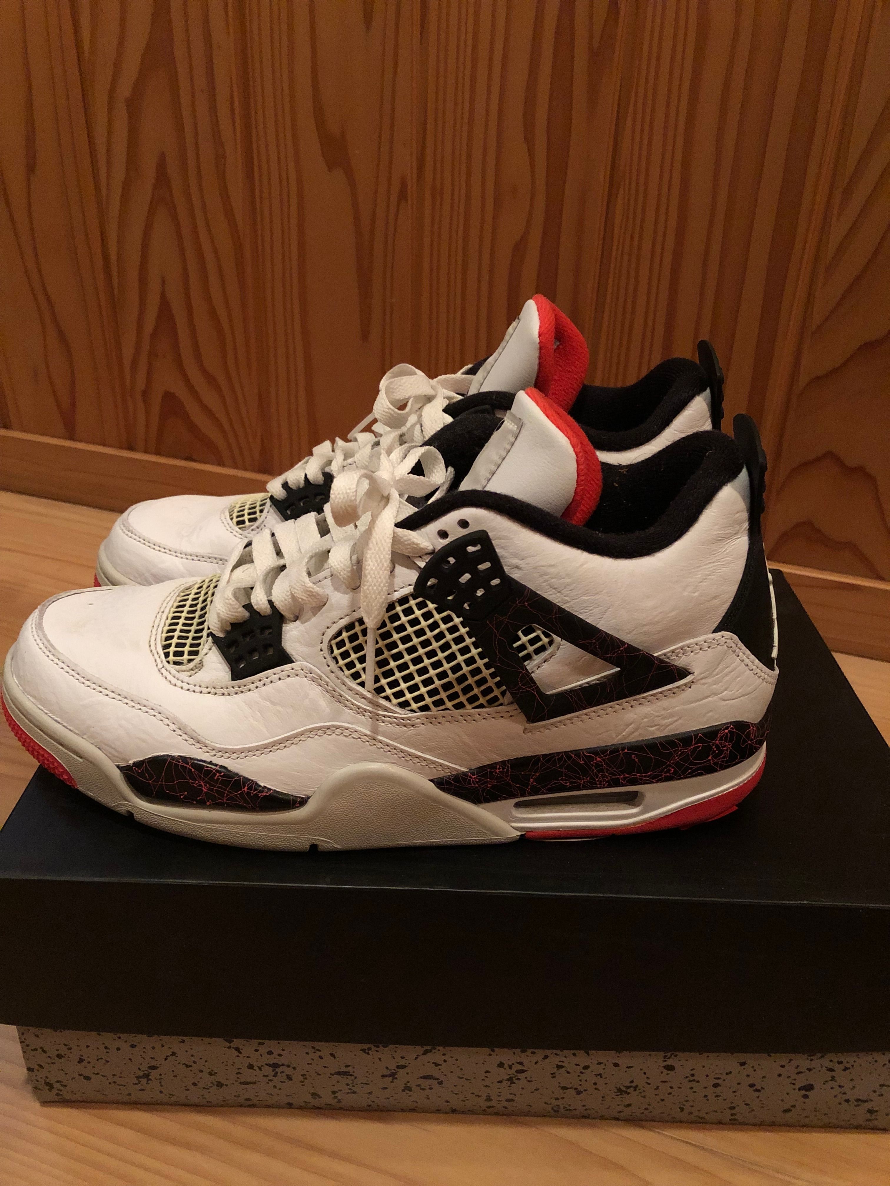 Nike Air Jordan 4 Retro "Flight Nostalgia"