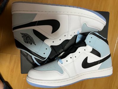Nike Air Jordan 1 Mid "Ice Blue Nubuck"