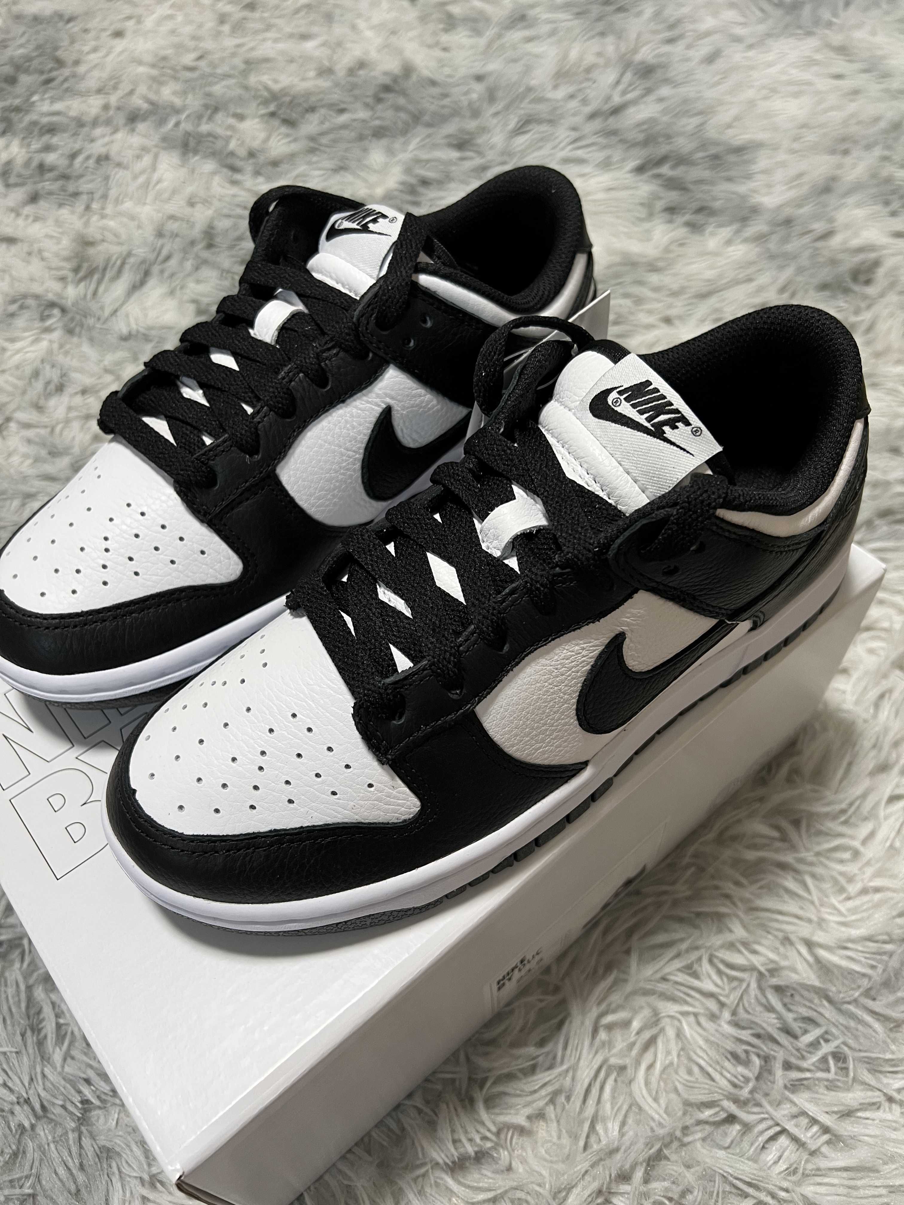 Nike Women's Dunk Low "White/Black"