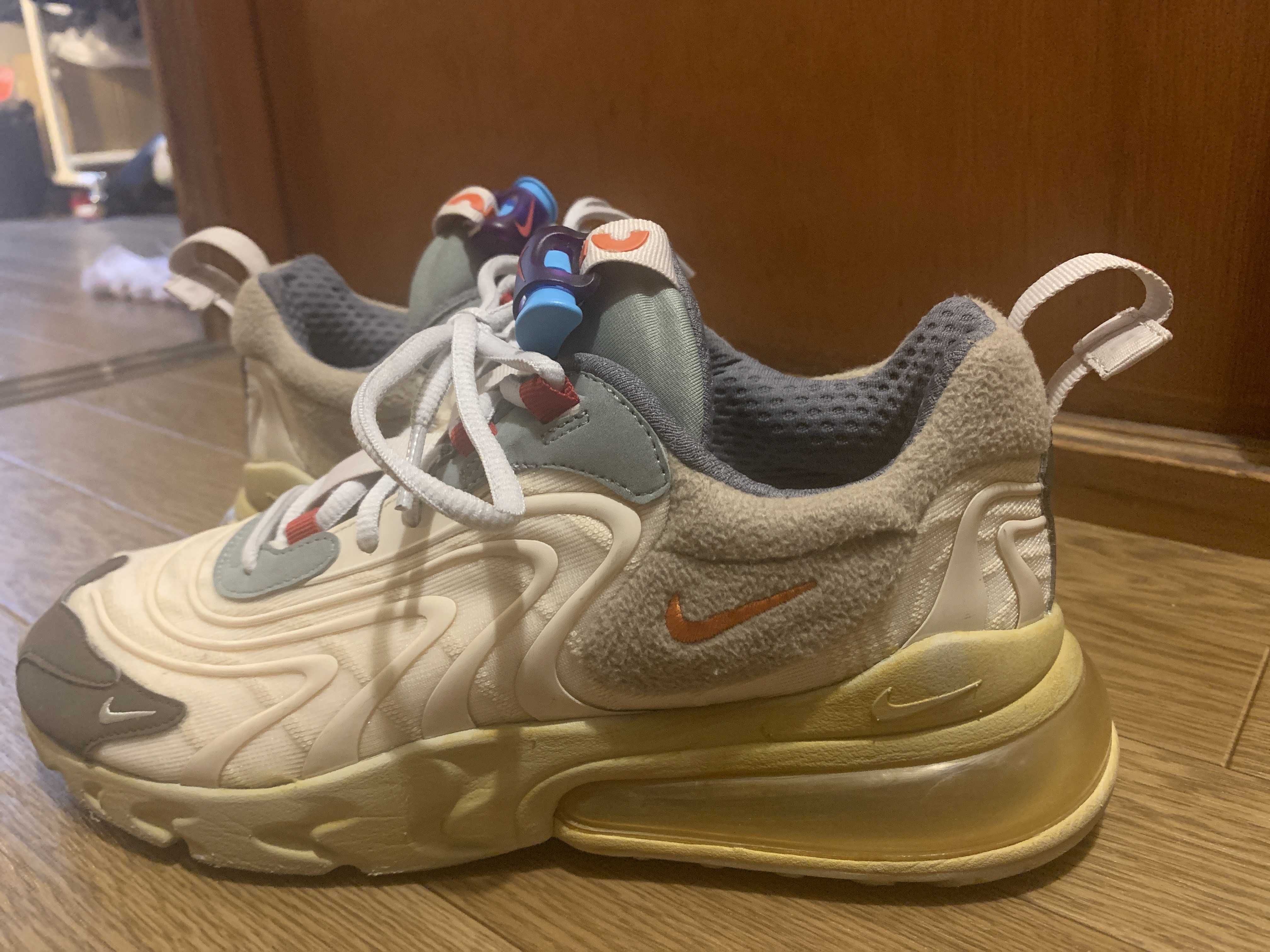 Travis Scott  × Nike Air Max 270 "Cactus Trails"